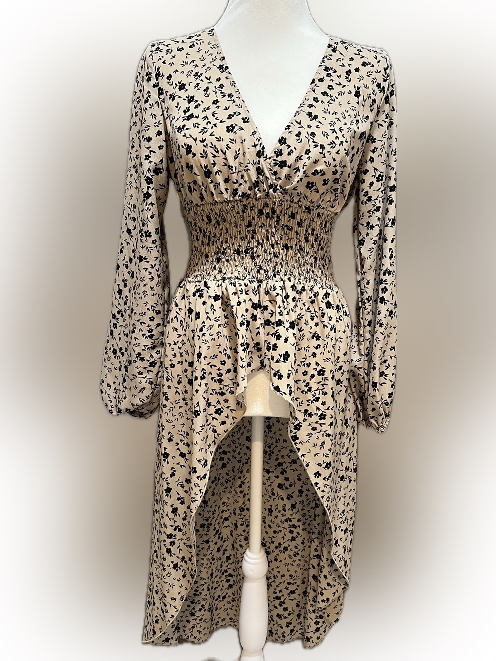 Beige Floral High-Low Shirred Waist Top